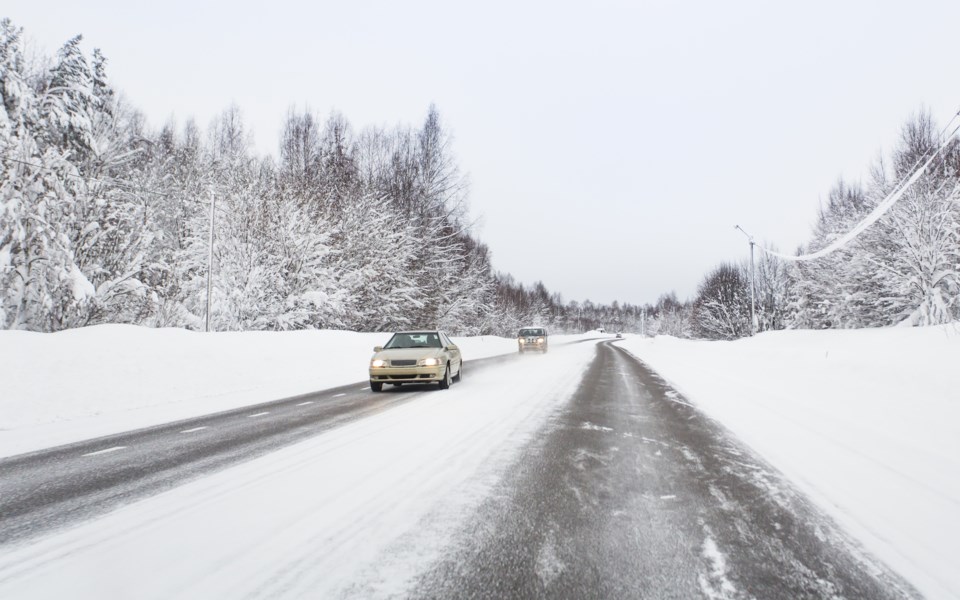 winter driving AdobeStock_77227101.jpg